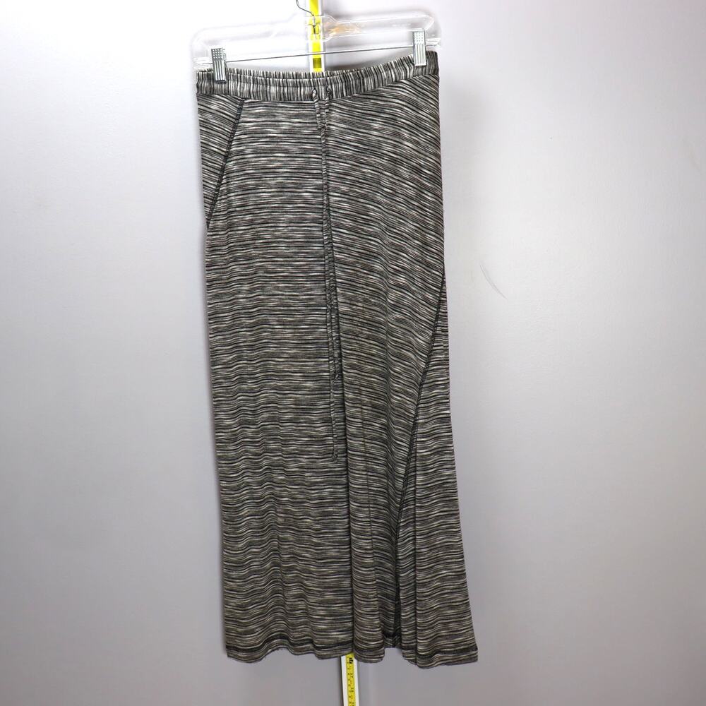 &Co Woman Textured Knit Midi Skirt Gray Black Stripe Size S‎